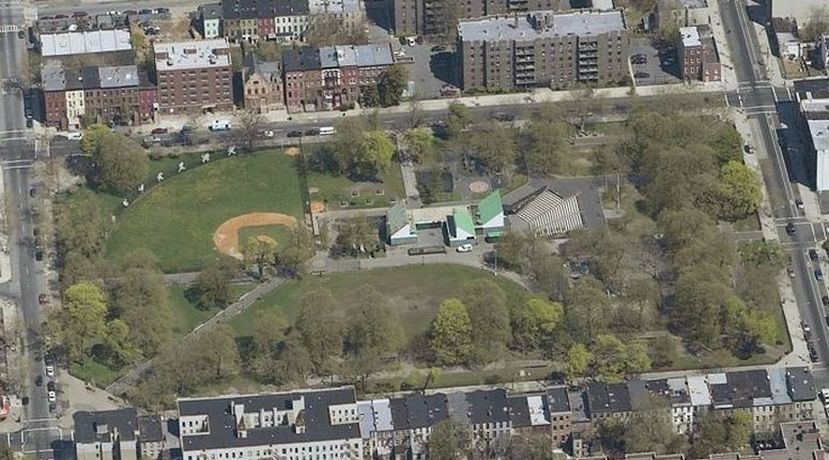 bedford stuyvesant: tompkins park - lafayette av - tompkins av